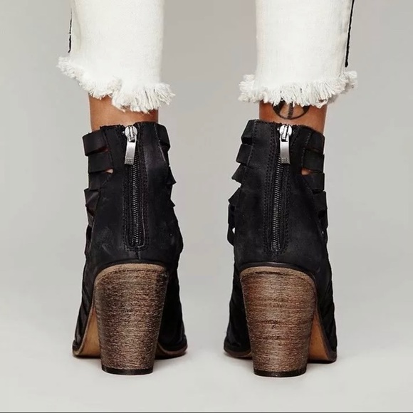 Free People Strappy Leather Boots, Size 38, EUC - Picture 3 of 8